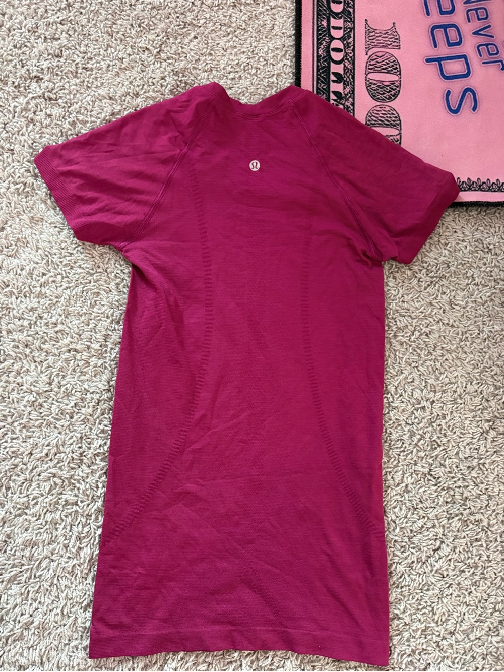 Magenta Swiftly tech short-sleeve shirt 2.0 *hip length* - Picture 3 of 3